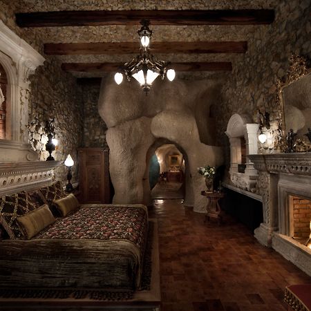 Sacred House (Adults Only) Ξενοδοχείο Ουργκούπ Εξωτερικό φωτογραφία